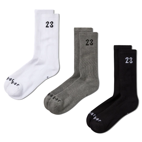 Zdjęcie produktu Klasyczne skarpety Jordan Essentials (3 pary) - Wielokolorowe