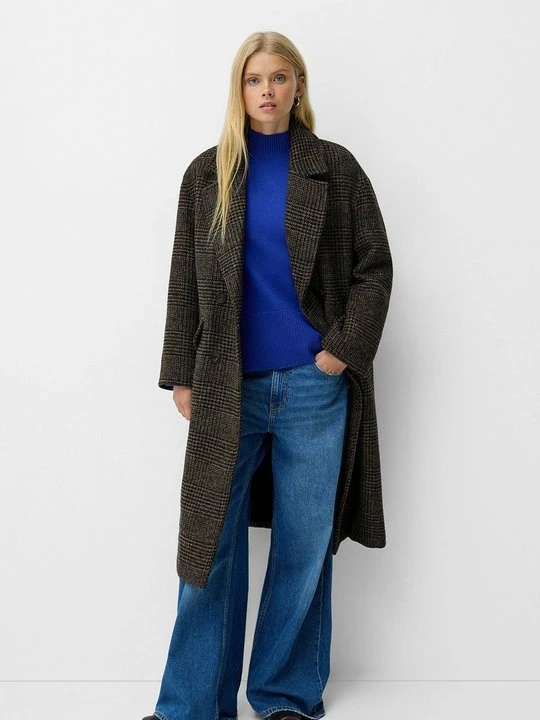 Zdjęcie produktu Klasyczny płaszcz Bershka ciemnobrązowy