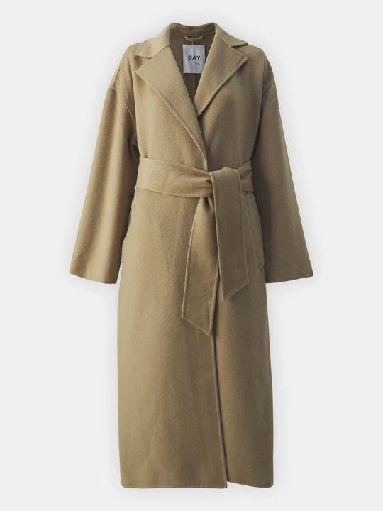 Zdjęcie produktu Klasyczny płaszcz Day Birger et Mikkelsen beżowy