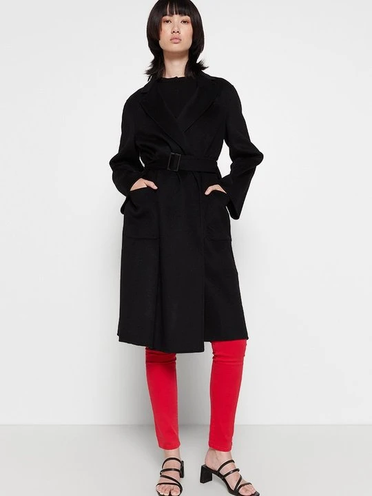 Zdjęcie produktu Klasyczny płaszcz Emporio Armani czarny