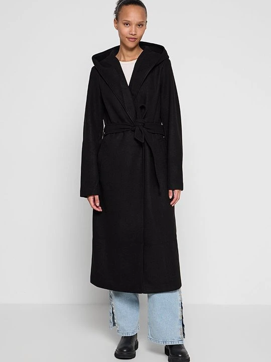 Zdjęcie produktu Klasyczny płaszcz Vero Moda czarny