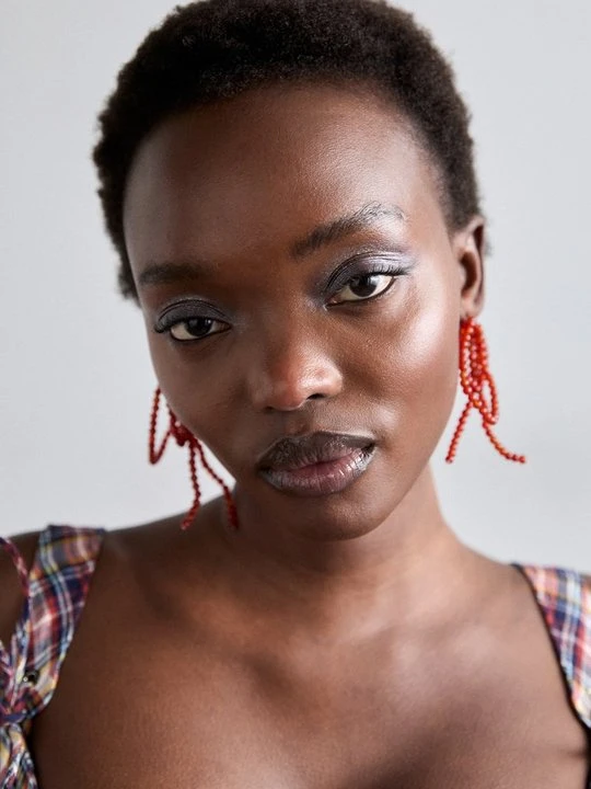 Zdjęcie produktu Kolczyki Completedworks czerwony