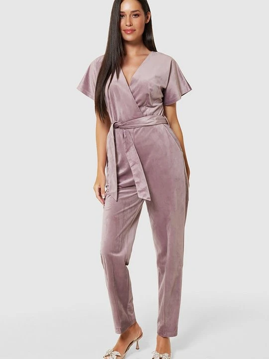 Zdjęcie produktu Kombinezon Closet jasnoróżowy