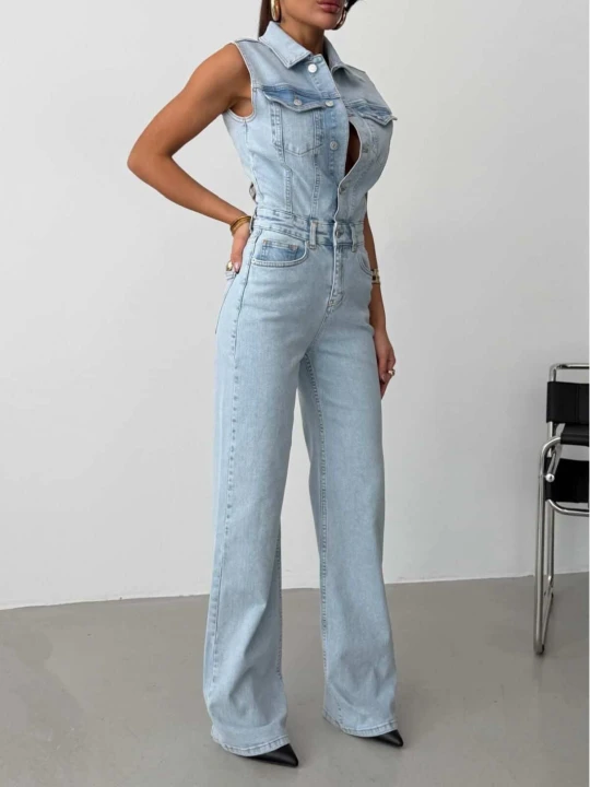 Zdjęcie produktu Kombinezon jeansowy bez rękawów CAMILA - jasny jeans  magmac 