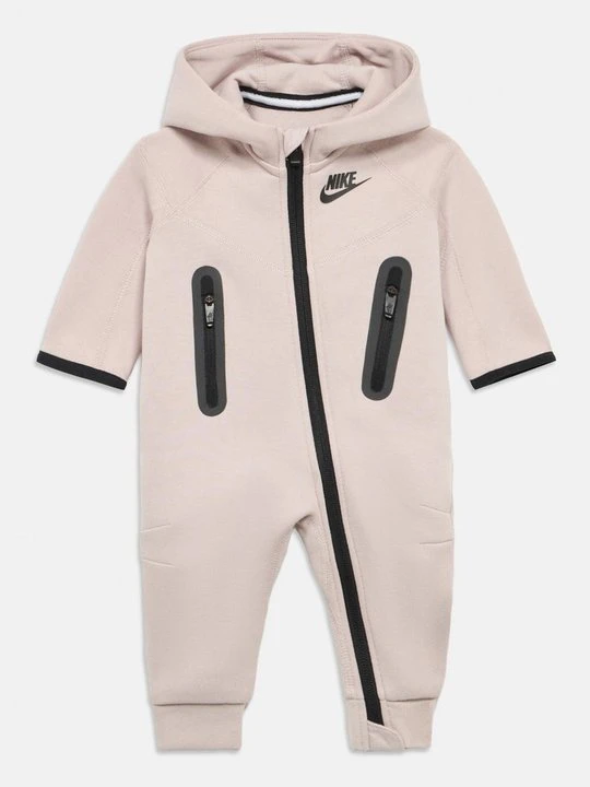 Zdjęcie produktu Kombinezon Nike jasnoróżowy