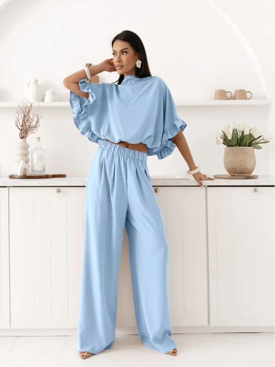 Zdjęcie produktu Komplet bluzka oversize i szerokie spodnie MARISSA - błękitny  magmac 