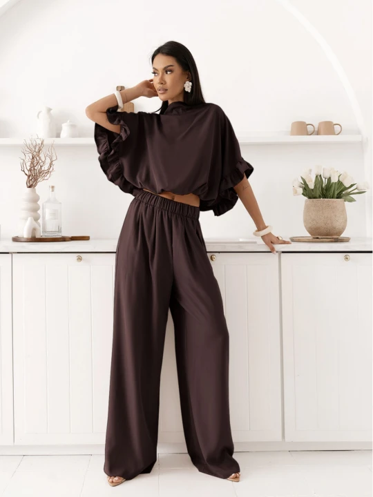 Zdjęcie produktu Komplet bluzka oversize i szerokie spodnie MARISSA - czekoladowy  magmac 