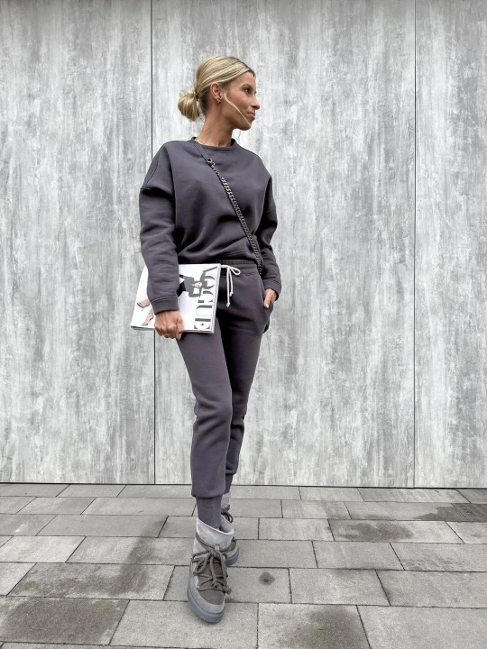 Zdjęcie produktu Komplet Grafitowy Ocieplany Comfy ClothStore Graphite