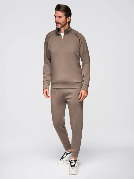 Zdjęcie produktu Komplet dresowy męski set bluza ze stójką + spodnie joggery - szarobrązowy V3 - Rozmiar: M Ombre Clothing