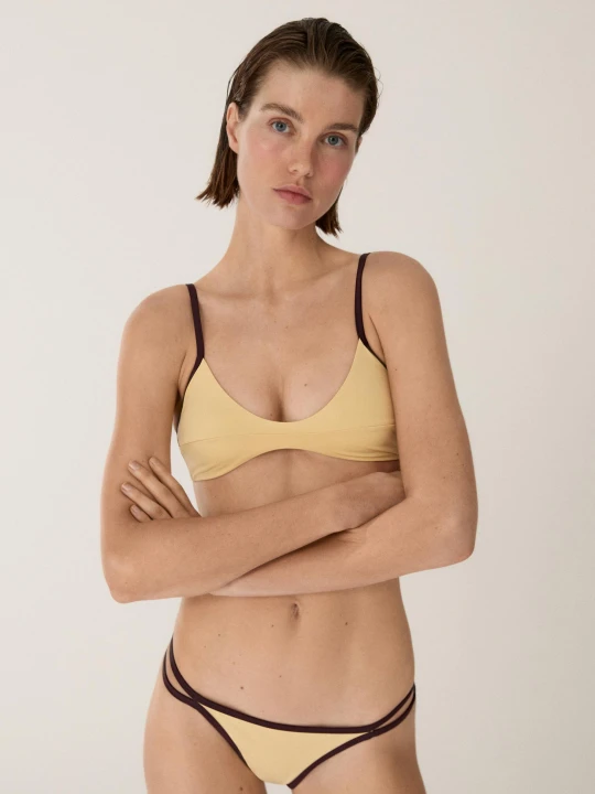 Zdjęcie produktu Kontrastowy Dół Od Bikini - Waniliowy - Massimo Dutti - Female