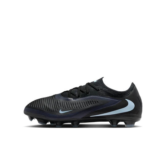 Zdjęcie produktu Korki piłkarskie na różne nawierzchnie dla dużych dzieci Nike Jr. Phantom 6 Low Pro - Czerń
