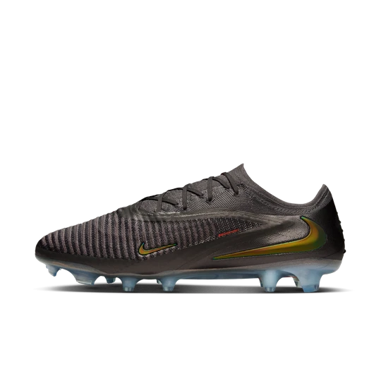 Zdjęcie produktu Korki piłkarskie na twardą murawę Nike Phantom 6 Low Elite LV8 - Brązowy