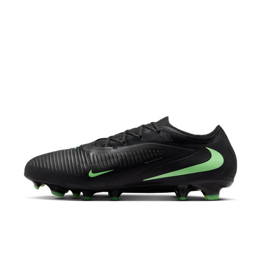 Zdjęcie produktu Korki piłkarskie na twardą murawę Nike Phantom 6 Low Pro - Czerń
