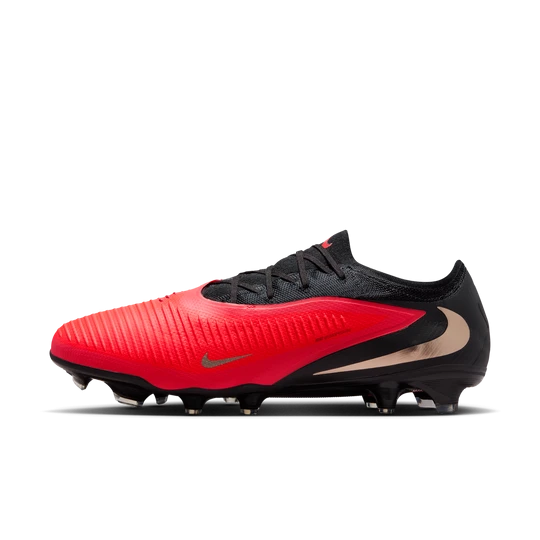 Zdjęcie produktu Korki piłkarskie na twardą murawę Nike Phantom 6 Low Pro - Czerwony