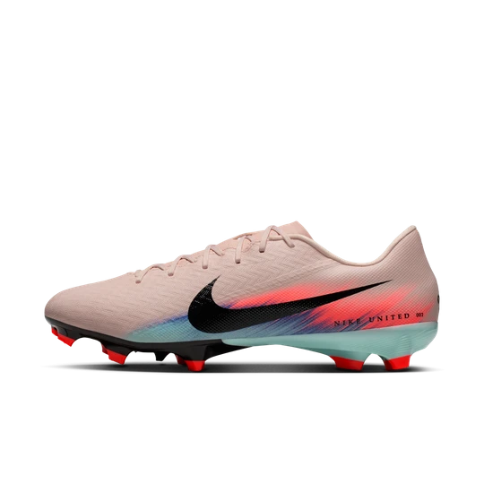 Zdjęcie produktu Korki piłkarskie typu low top na różne typy nawierzchni Nike United Mercurial Vapor 16 Academy - Różowy