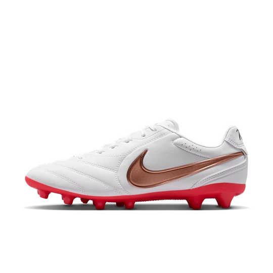 Zdjęcie produktu Korki piłkarskie typu low top na sztuczną nawierzchnię Nike Tiempo Ligera Pro - Biel