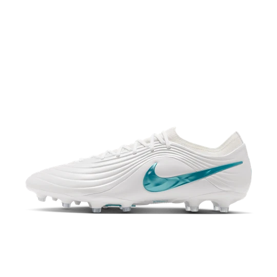 Zdjęcie produktu Korki piłkarskie z niską cholewką na sztuczną nawierzchnię Nike Tiempo Maestro Elite - Biel