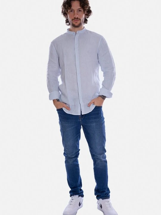 Zdjęcie produktu Koszula Armani Exchange jasnoniebieski
