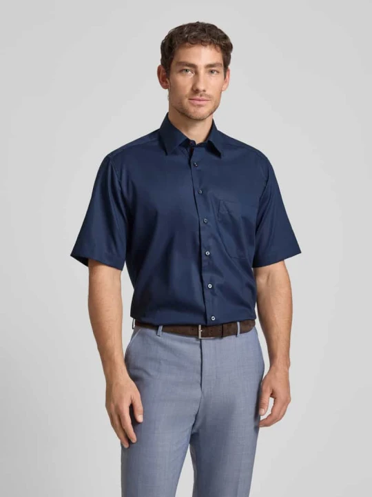 Zdjęcie produktu Koszula biznesowa Comfort Fit z bawełny z kołnierzykiem typu kent Eterna Granatowy