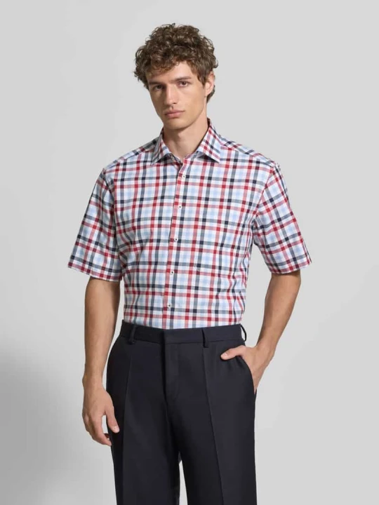 Zdjęcie produktu Koszula biznesowa krój comfort fit z kołnierzykiem kent Eterna Czerwony