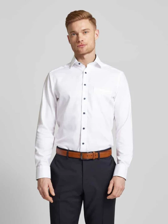 Zdjęcie produktu Koszula biznesowa o kroju modern fit z kołnierzykiem typu kent Olymp Biały