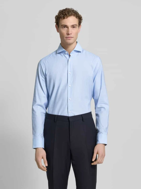Zdjęcie produktu Koszula biznesowa o kroju regular fit z czystej bawełny model „JOE” Boss Błękitny