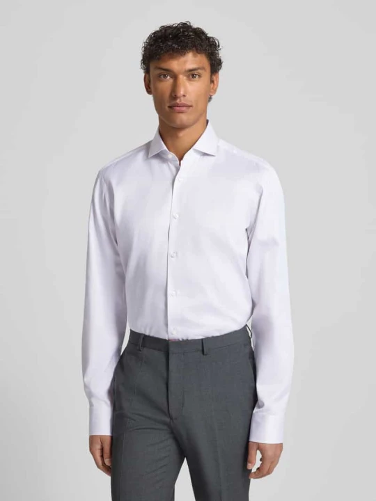 Zdjęcie produktu Koszula biznesowa o kroju regular fit z czystej bawełny model „JOE” Boss Piaskowy