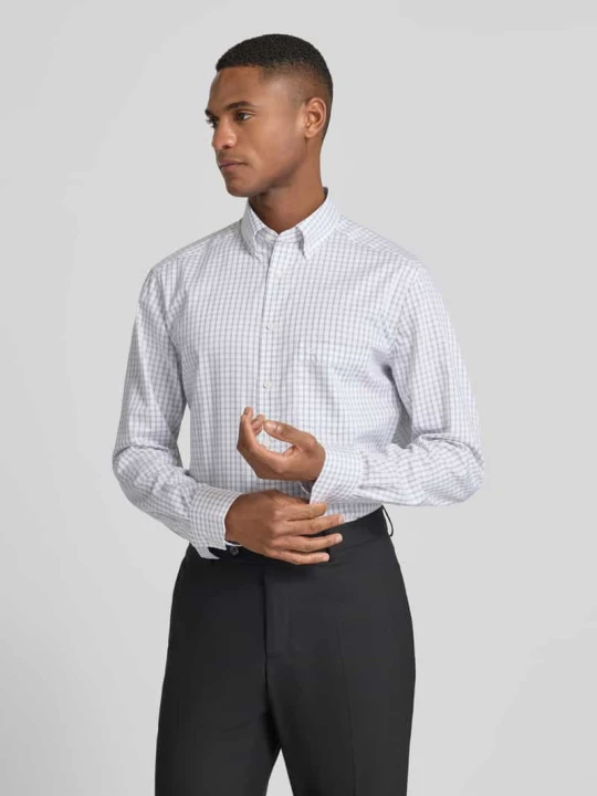 Zdjęcie produktu Koszula biznesowa o kroju regular fit z kołnierzykiem typu button down Olymp Piaskowy