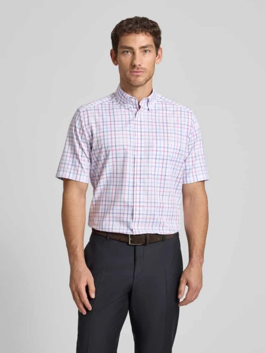 Zdjęcie produktu Koszula biznesowa o kroju regular fit z kołnierzykiem typu button down Olymp Mocnoróżowy