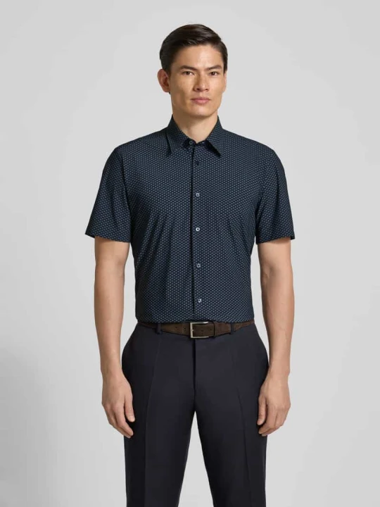 Zdjęcie produktu Koszula biznesowa o kroju regular fit z krótkim rękawem model 'P-LIAM' Boss Granatowy