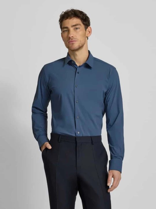 Zdjęcie produktu Koszula biznesowa o kroju regular fit z oddychającego materiału model 'JOE' Boss Jeansowy niebieski