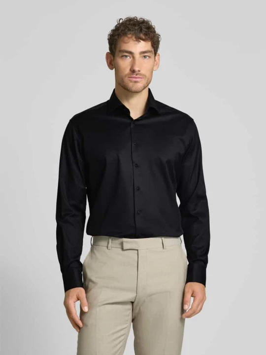 Zdjęcie produktu Koszula biznesowa o kroju regular fit z Uni Solid Eterna Czarny