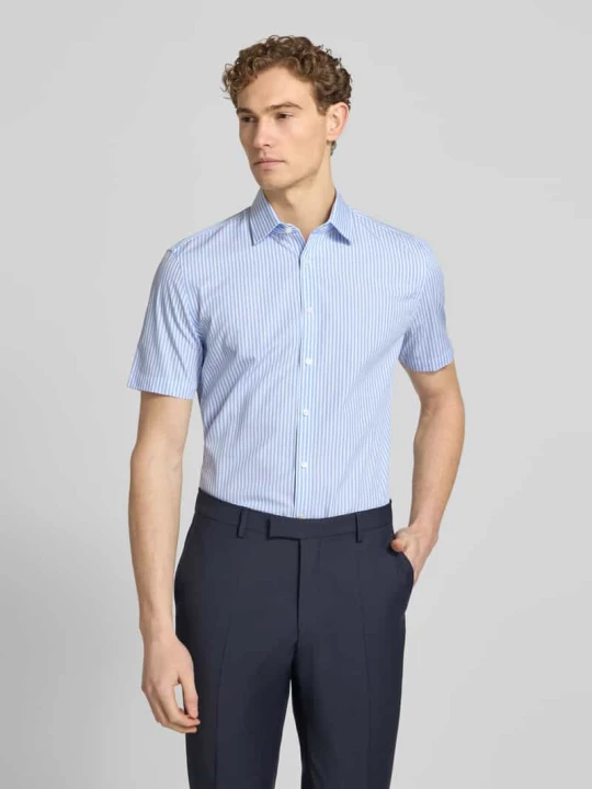 Zdjęcie produktu Koszula biznesowa o kroju slim fit z bawełny z kołnierzykiem typu kent Jake*s Błękitny