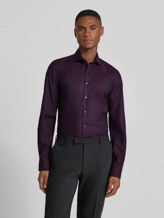 Zdjęcie produktu Koszula biznesowa o kroju slim fit z mieszanki bawełny z kołnierzykiem typu kent OLYMP Level 5 Oberżynowy