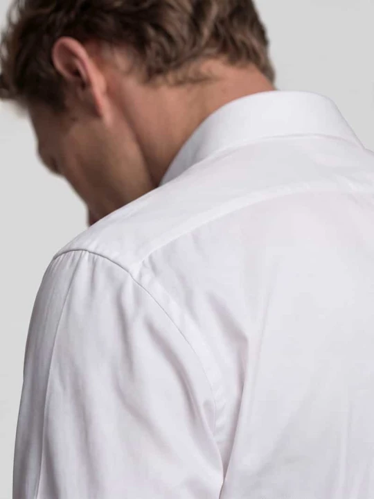 Zdjęcie produktu Koszula biznesowa o kroju slim fit z czystej bawełny Boss Biały