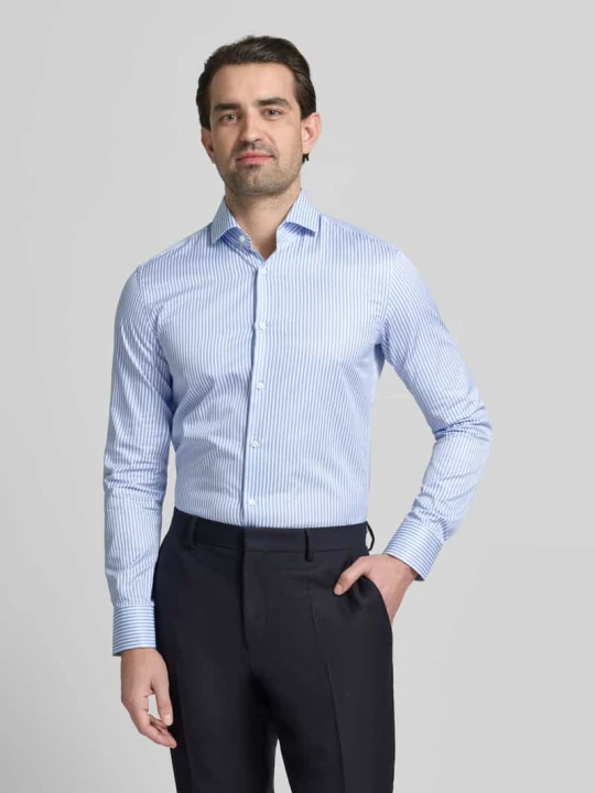 Zdjęcie produktu Koszula biznesowa o kroju slim fit z czystej bawełny model „HANK” Boss Niebieski