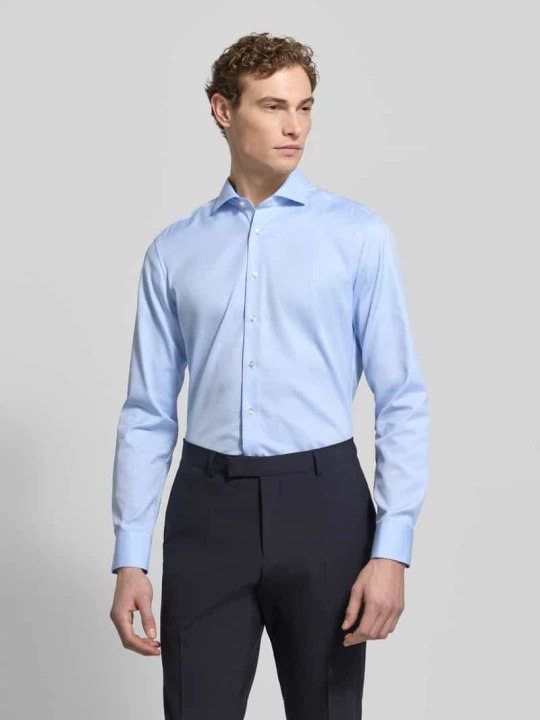 Zdjęcie produktu Koszula biznesowa z diagonalu, krój slim fit Eterna Błękitny