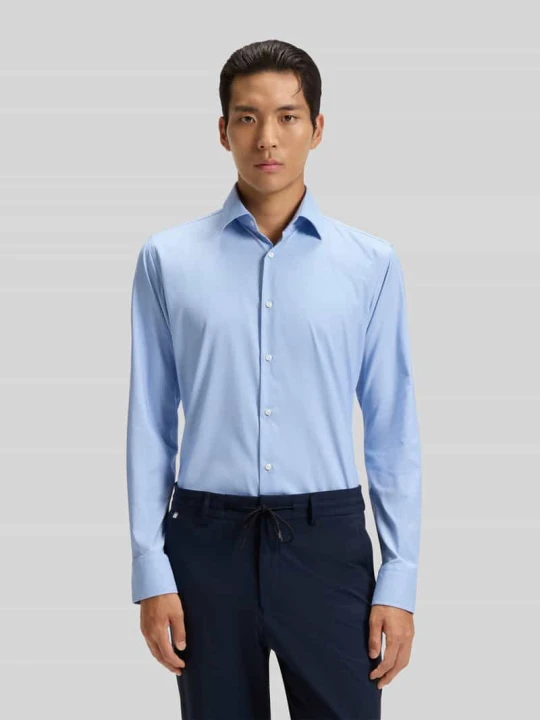 Zdjęcie produktu Koszula biznesowa Slim Fit z elastycznego splotu twillowego model „P-HANK-KENT-C1-222” Boss Błękitny