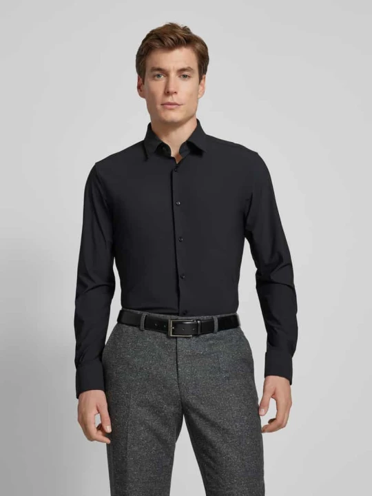 Zdjęcie produktu Koszula biznesowa o kroju slim fit z drobnego twillu z dodatkiem streczu Boss Czarny