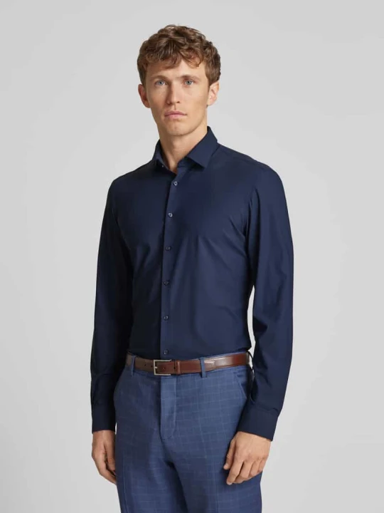 Zdjęcie produktu Koszula biznesowa o kroju slim fit z jednolitą fakturą Jake*s Granatowy
