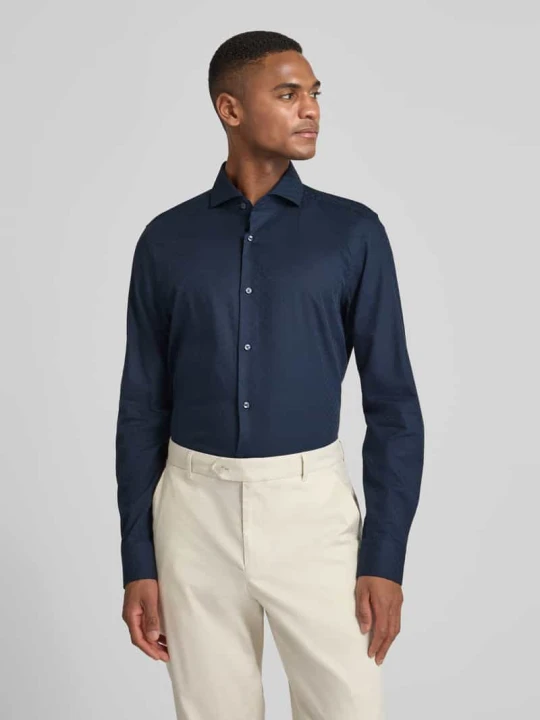 Zdjęcie produktu Koszula biznesowa o kroju slim fit z kołnierzykiem typu cutaway JOOP! Granatowy