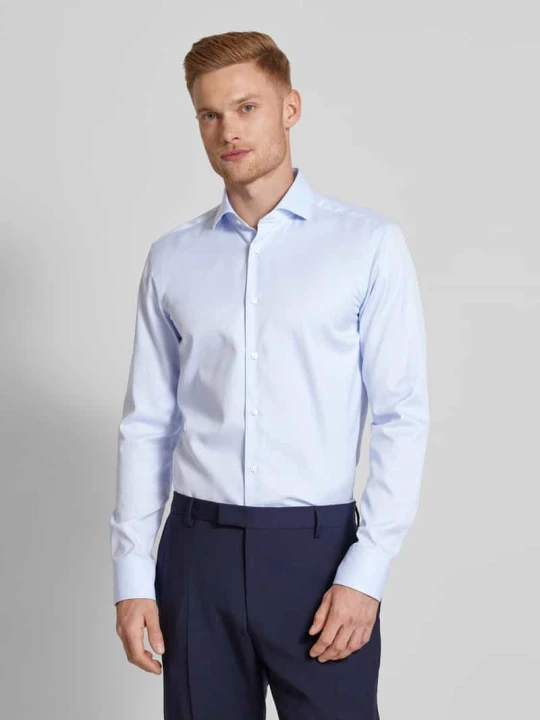 Zdjęcie produktu Koszula biznesowa o kroju slim fit z drobnego twillu Boss Błękitny