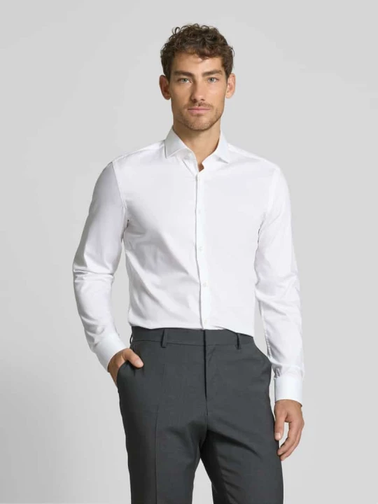 Zdjęcie produktu Koszula biznesowa o kroju slim fit z kołnierzykiem typu cutaway model ‘Kason’ Hugo Biały