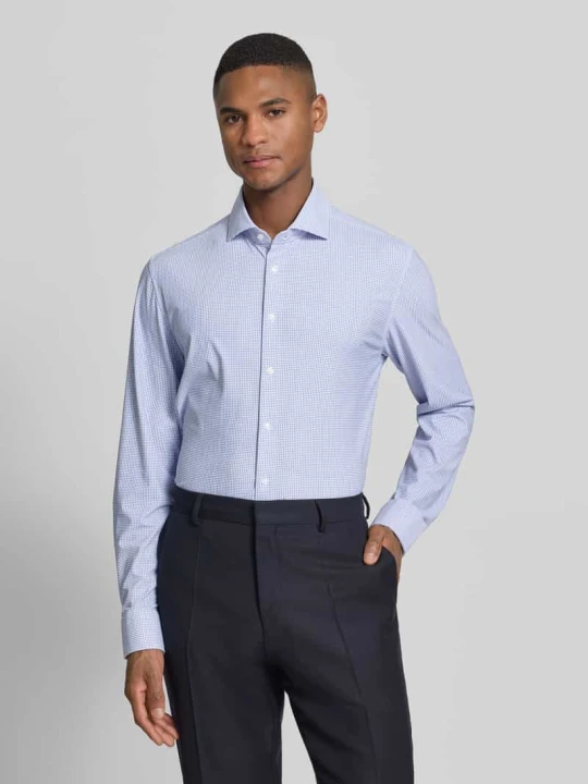Zdjęcie produktu Koszula biznesowa o kroju slim fit z kołnierzykiem typu cutaway Seidensticker Błękitny