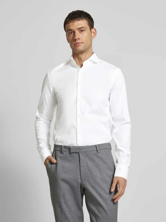 Zdjęcie produktu Koszula biznesowa o kroju slim fit z diagonalu Boss Biały