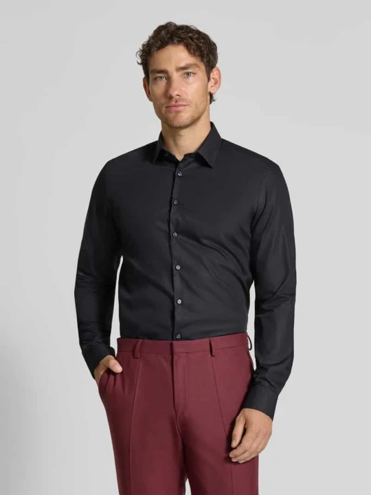 Zdjęcie produktu Koszula biznesowa o kroju slim fit z bawełny z kołnierzykiem typu kent Jake*s Czarny