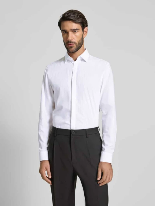 Zdjęcie produktu Koszula biznesowa o kroju slim fit z kołnierzykiem typu kent Jake*s Biały