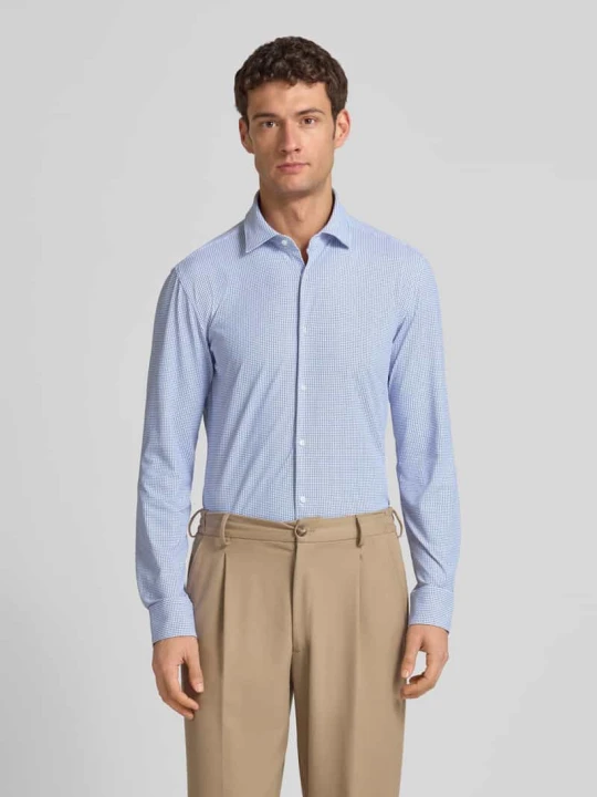 Zdjęcie produktu Koszula biznesowa o kroju slim fit z kołnierzykiem typu kent model „KENNO” Hugo Jasnoniebieski