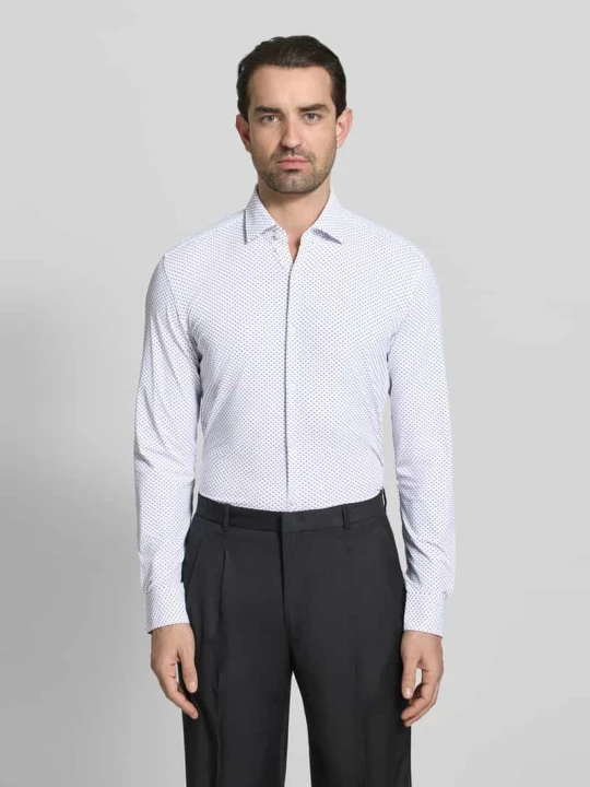 Zdjęcie produktu Koszula biznesowa o kroju slim fit z kołnierzykiem typu kent model „KENNO” Hugo Biały