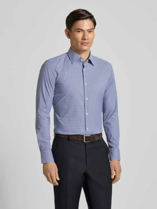 Zdjęcie produktu Koszula biznesowa o kroju slim fit z kołnierzykiem typu kent model 'P-HANK-K-261' Boss Granatowy